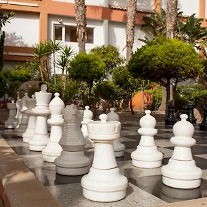 4* Отель Playavera